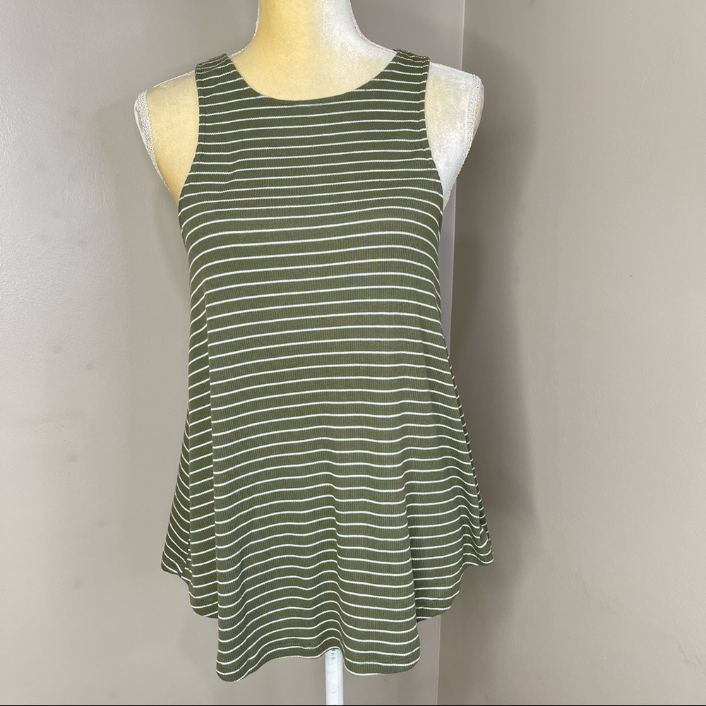 Derek Heart Women Green Stripes Tank Top Sz M